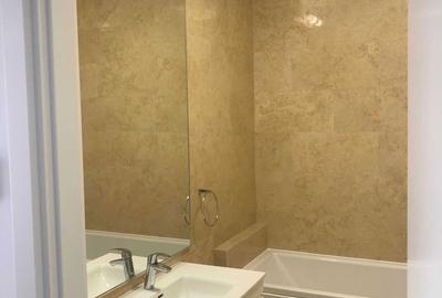 Apartament cu 2 camere semidecomandat în 1 Mai