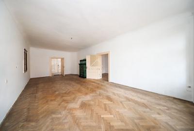 Locație rară în Brașov: ideal pentru regim hotelier sau business - 11