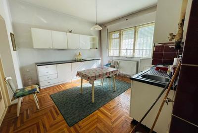 Casă cu 4 camere în Bartolomeu - 5