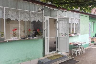 Casă cu 2 camere cu Teren 432 Mp în Remetea - 12