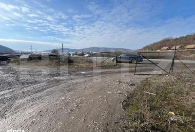 Spațiu comercial, de 1,400 mp, în Sărățel - 1