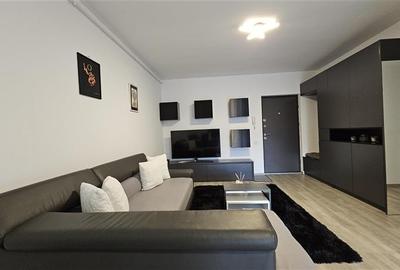 Apartament cu 3 camere semidecomandat, mobilat în Bună Ziua