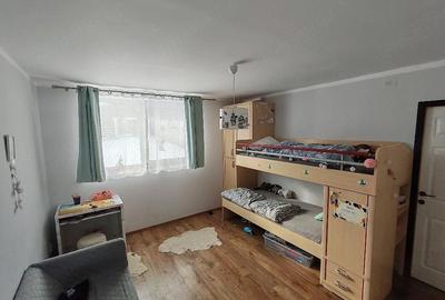 Casă cu Teren 3700 Mp în Bejan - 2