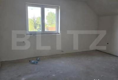 Casă cu 8 camere cu Teren 1500 Mp în Central - 8