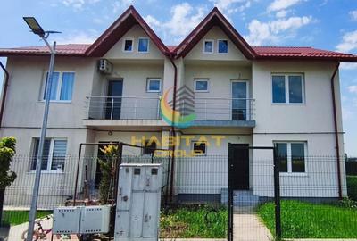 Duplex cu 4 camere cu Canalizare în Est - 3