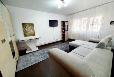 Apartament cu 2 camere semidecomandat, mobilat în 9 Mai - 1