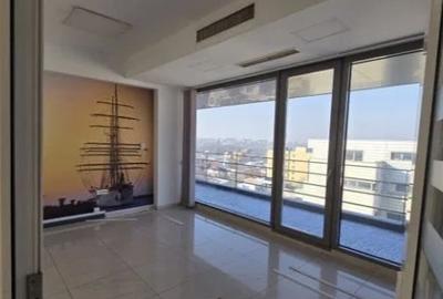 Centru - Bd. Mamaia , spatiu IDEAL BIROURI in cladire reprezentativa , 240 mp. - 16