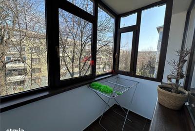 Apartament cu 3 camere decomandat în Podu Roș - 1