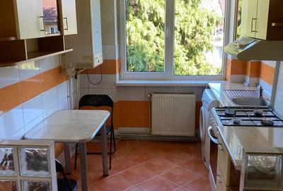 Inchiriez apartament 2 camere zona Centrul Universitar Nord - 2