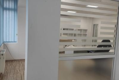Capitol - Sala Sporturilor, spatiu birou 60 mp., recent renovat - 1