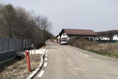 Casă cu 5 camere cu Teren 550 Mp în Priseaca - 16