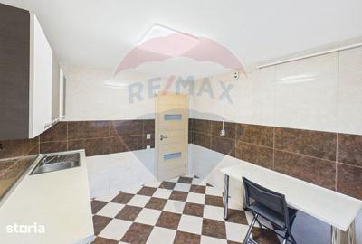 Apartament cu 5 camere în Tineretului - 7