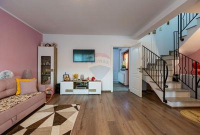 Casa / Vila cu 4 camere de vanzare, Calea Moldovei-Casa Visurilor - 4