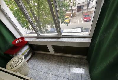 Vand apartament 2 camere Militari - 8