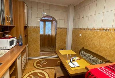 Apartament cu 3 camere decomandat în Gară - 3