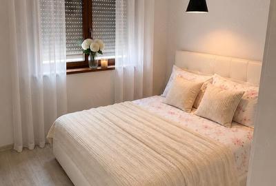 Apartament cu 3 camere decomandat în Central - 3