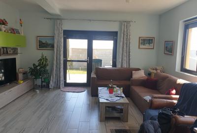 Casă cu 3 camere cu Teren 500 Mp în Central - 4