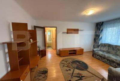 Apartament cu 2 camere semidecomandat în Craiovița Nouă