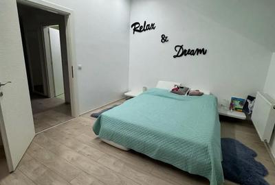 Casă cu 5 camere în Central - 2