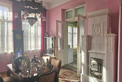 Casă cu 8 camere cu Canalizare în Universitate - 6