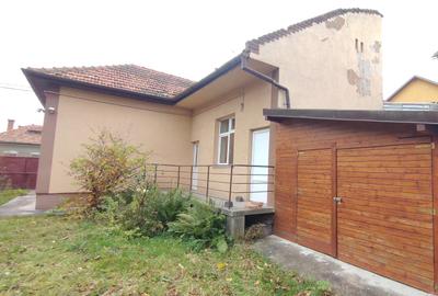 Casă individuală cu 2 camere cu Canalizare în Gară - 1