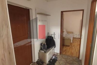 Apartament cu 3 camere decomandat, mobilat în Lacul Tei - 13
