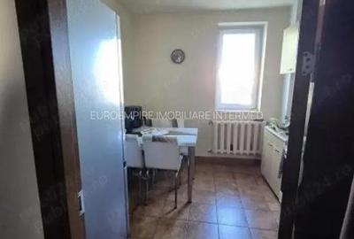 Apartament 2 camere de vanzare zona Abator - 1