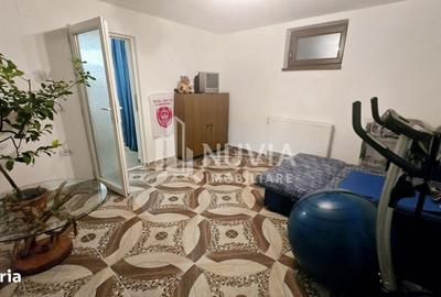 Casă cu 5 camere cu Canalizare în Central - 10