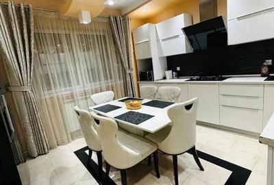 Casă cu 4 camere în Central - 1