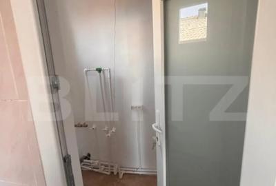 Spațiu comercial, de 320 mp, în Central - 3