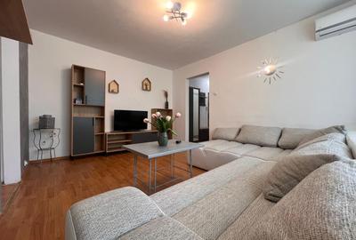 Apartament cu 2 camere semidecomandat, mobilat în Tătărași