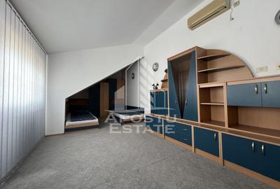 Apartament cu 4 camere semidecomandat, mobilat în Lipovei - 2