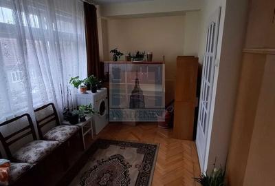 Apartament 3 camere in casa/vila, et. 1-zona Piata de Miercuri - 6