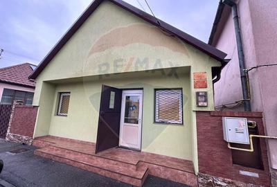 Spațiu comercial de INCHIRIAT in Aradul Nou - 1