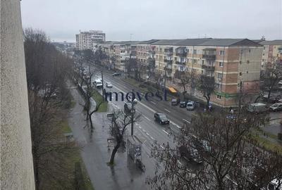 Apartament cu 3 camere decomandat în Micro 15 - 11