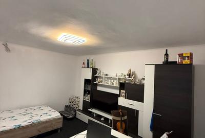 Casă cu 4 camere în Central - 4