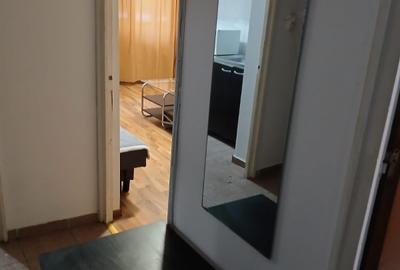 Garsonieră decomandată, mobilată în Tei - 5