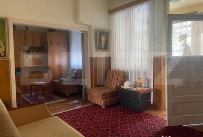 Casă cu 4 camere cu Teren 275 Mp în Central - 9