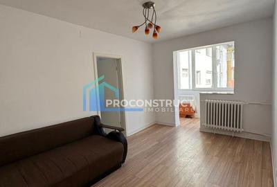 Apartament cu 3 camere semidecomandat în Girocului - 1