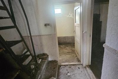 Casă cu 4 camere cu Teren 1486 Mp în Central - 9