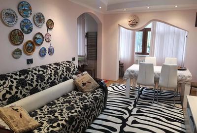 Apartament cu 3 camere decomandat în Complex Studențesc - 7