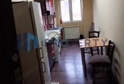 Centrul Vechi, Lipscani | Garsoniera | Centrala Proprie | Metrou 7min - 11