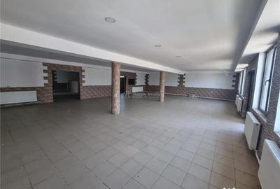 Spațiu comercial, de 300 mp, în Buzescu - 1