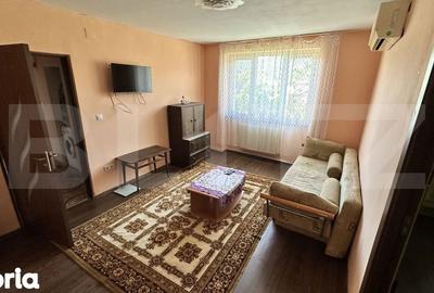 Apartament cu 3 camere semidecomandat în Cetate - 1