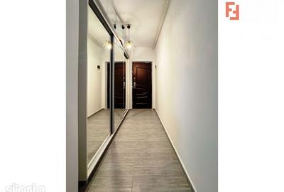 Apartament cu 2 camere decomandat în Girocului - 12