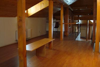 Casă cu 5 camere cu Canalizare în Ultracentral - 16