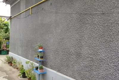 Casă cu 4 camere cu Teren 720 Mp în Central - 2