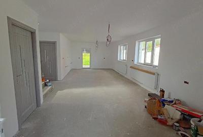 Casă cu Teren 470 Mp în Vinga - 6