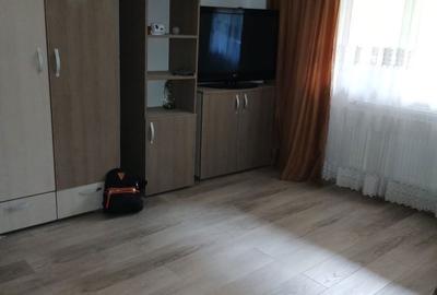 Apartament cu 2 camere în Micro 11 - 7