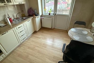 Apartament cu 2 camere decomandat în Răcădău - 1
